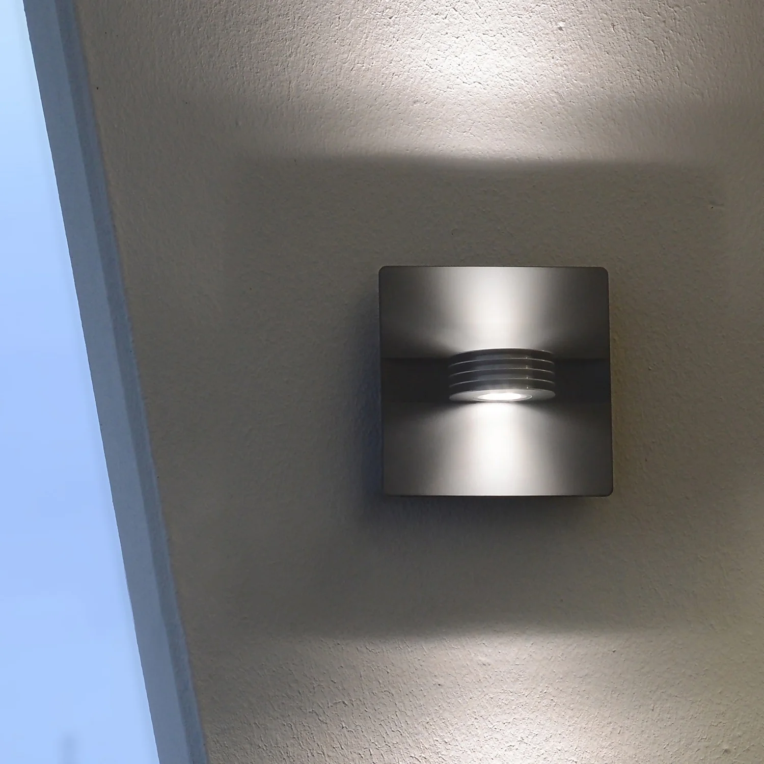 Lutec Split LED Up & Down Outdoor Wall Light - Anthracite 3 Lutec Split LED Up & Down Outdoor Wall Light - Anthracite