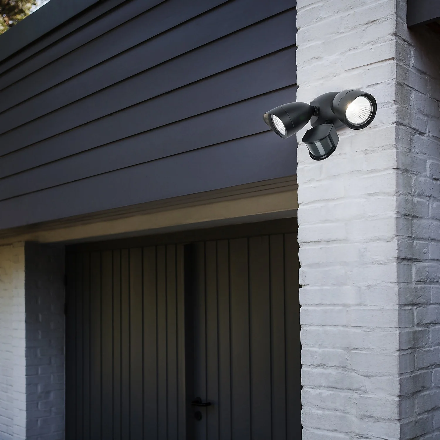 Lutec Shrimp Twin Head LED PIR Outdoor Wall Light - Black 5 Lutec Shrimp Twin Head LED PIR Outdoor Wall Light - Black - Image 3