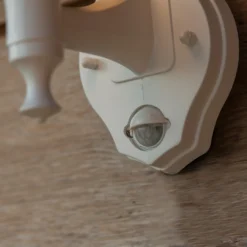 Lutec Unite LED PIR Outdoor Wall Light - White -Chic Lighting Store 12819200 1184952882849283