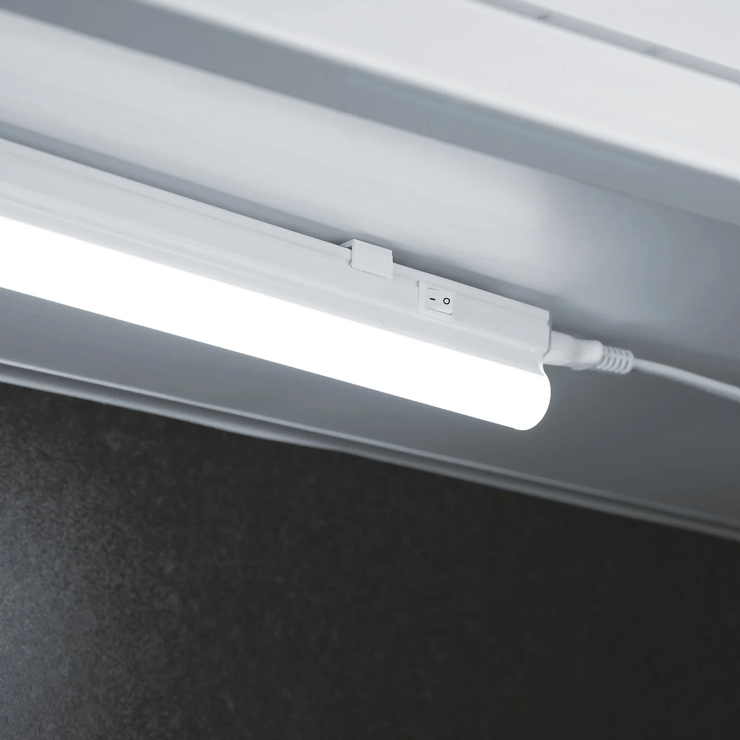 Arlec 4W Cool White Bar Light 7 Arlec 4W Cool White Bar Light - Image 5