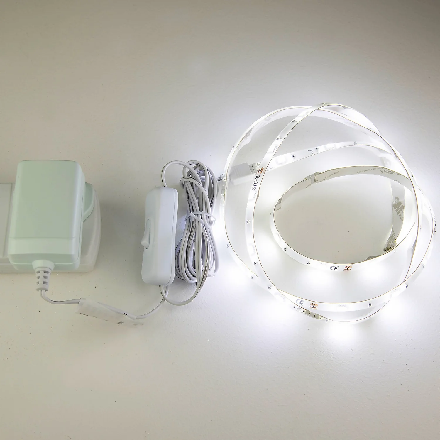 Arlec 4 Cool White Strip Light Pack 10 Arlec 4 Cool White Strip Light Pack - Image 8