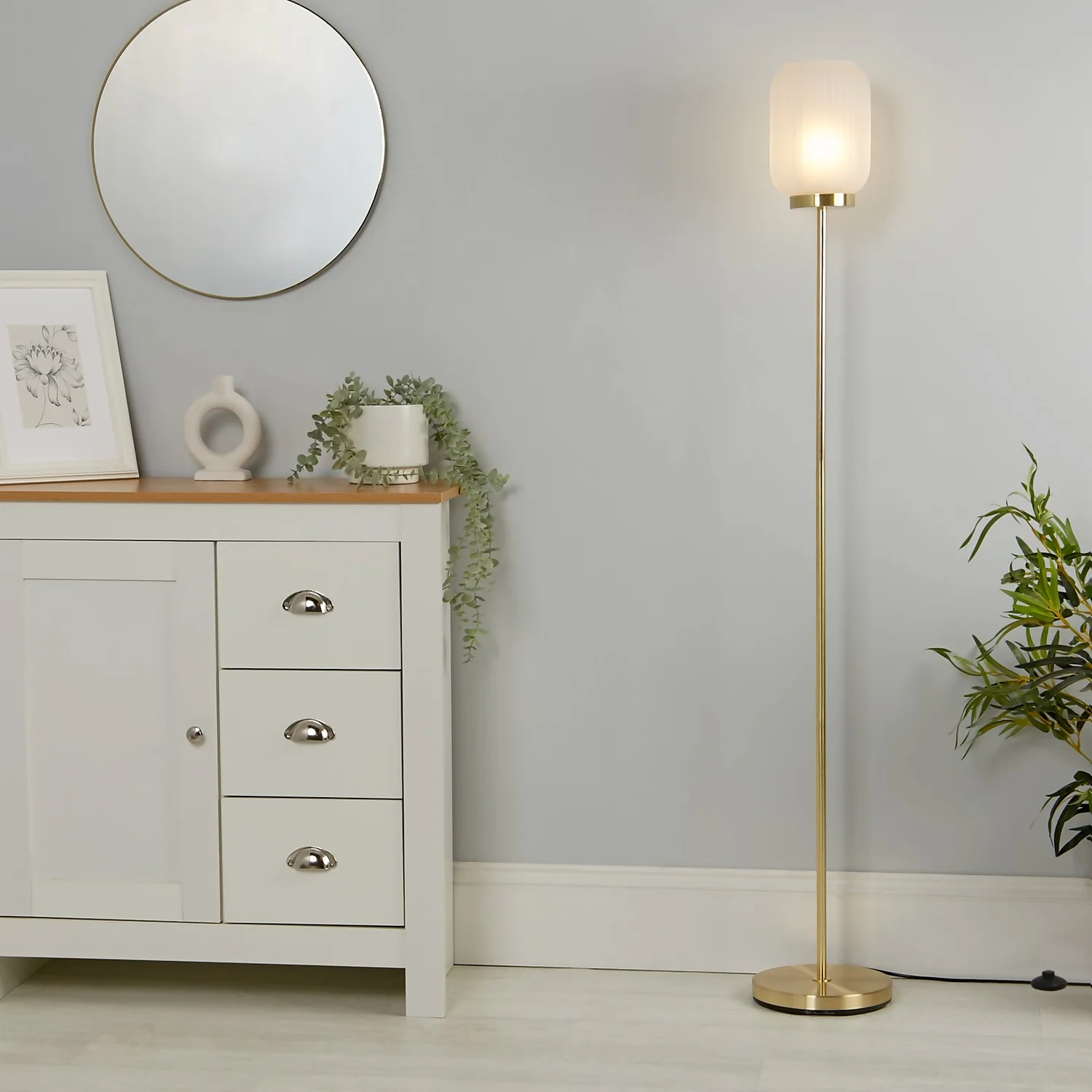 Pearl Frosted Floor Lamp - White 3 Pearl Frosted Floor Lamp - White