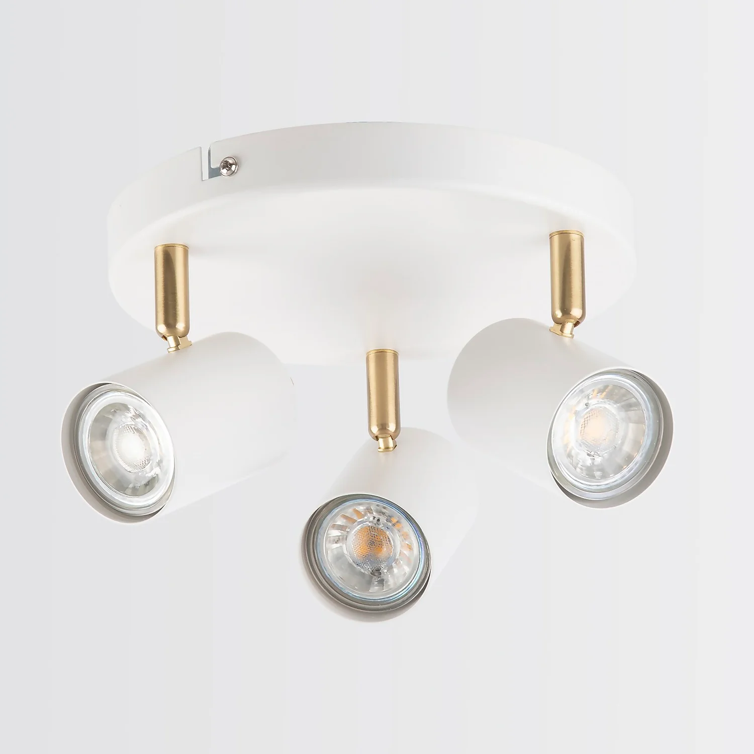 Thorpe 3 Lamp Spotlight Plate - White 4 Thorpe 3 Lamp Spotlight Plate - White - Image 2