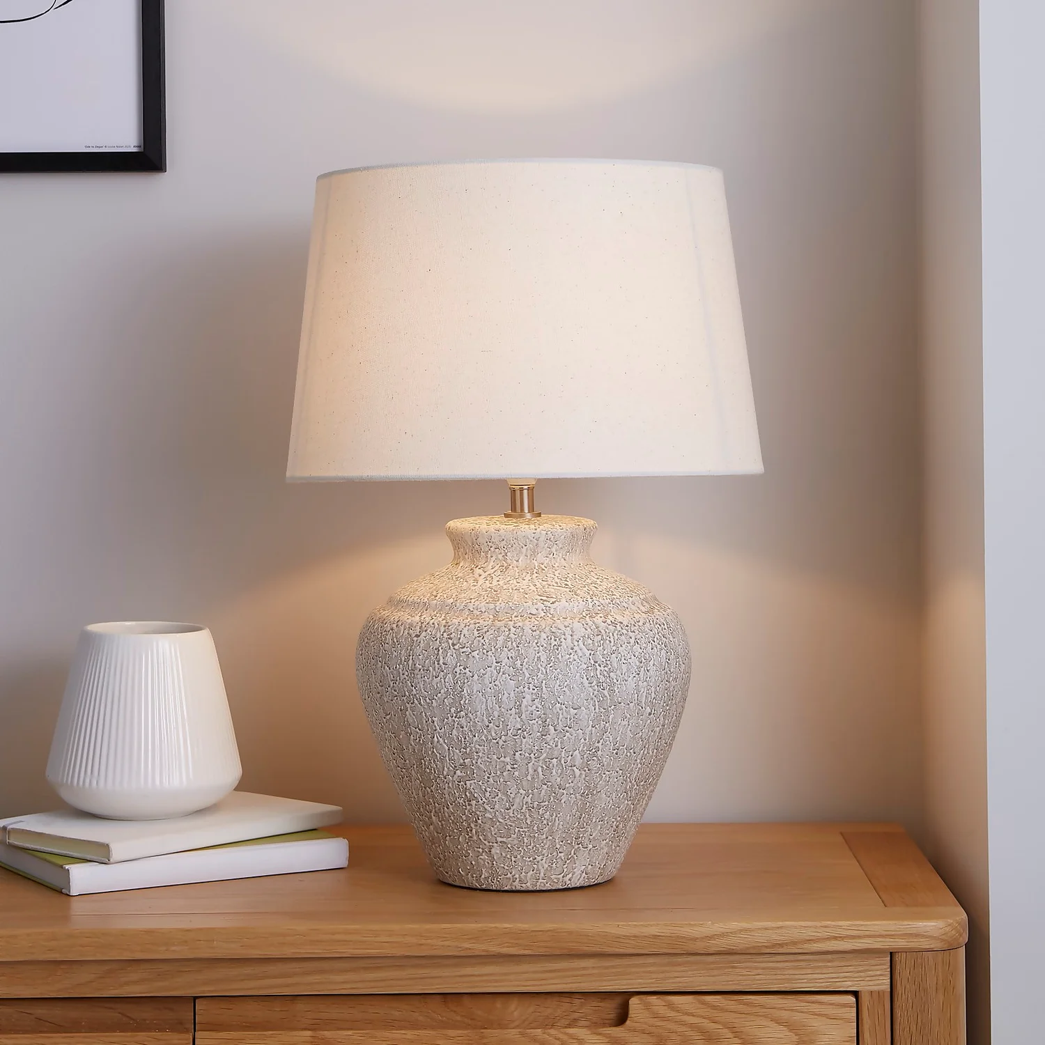 Country Living Falmouth Ceramic Table Lamp 7 Country Living Falmouth Ceramic Table Lamp - Image 5