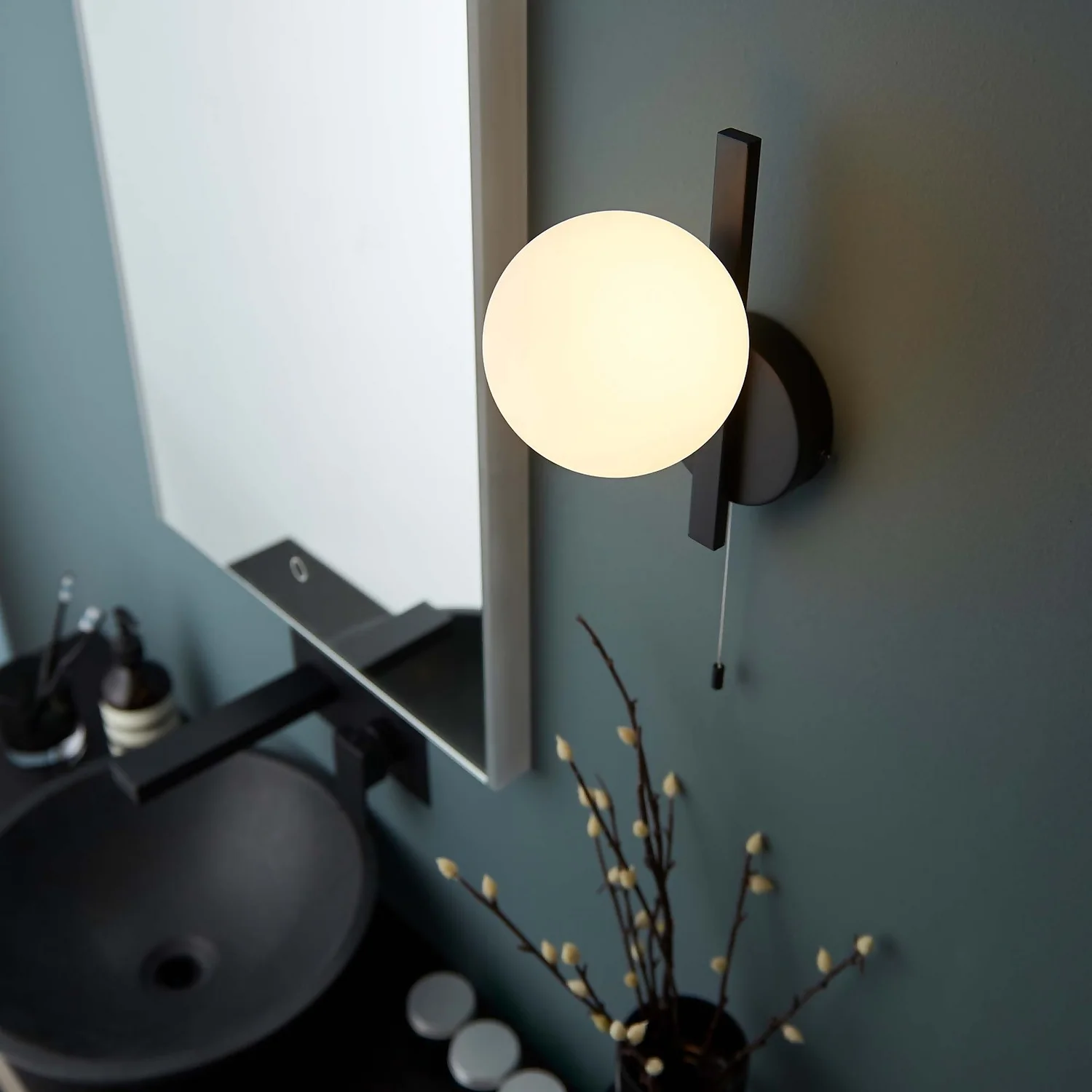 Hawkhill Bathroom Wall Light - Black 7 Hawkhill Bathroom Wall Light - Black - Image 5