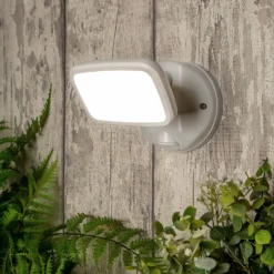 Chic Lighting Store 21 Lynn 1 Light Outdoor Wall Light (IP65) - White