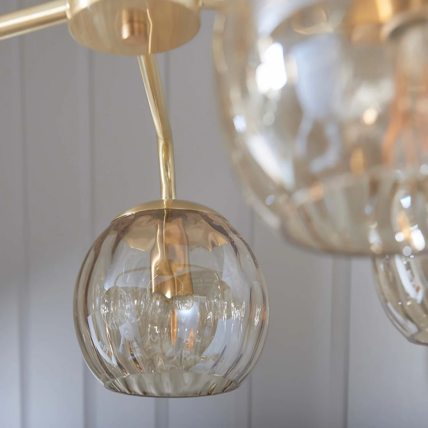 Geneva 5 Light Pendant Light - Brass 7 Geneva 5 Light Pendant Light - Brass - Image 5