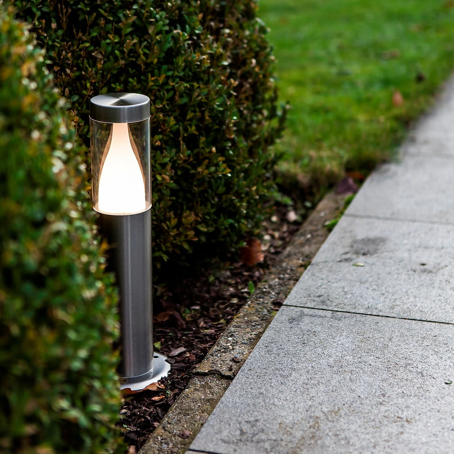 Lutec Virgo LED Outdoor Bollard Light - Stainless Steel 6 Lutec Virgo LED Outdoor Bollard Light - Stainless Steel - Image 4