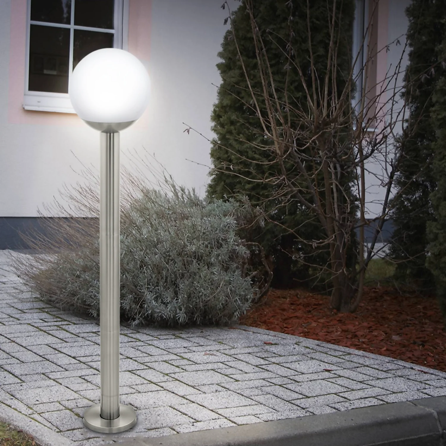 Eglo Nisia-Z Outdoor Smart Light 3 Eglo Nisia-Z Outdoor Smart Light