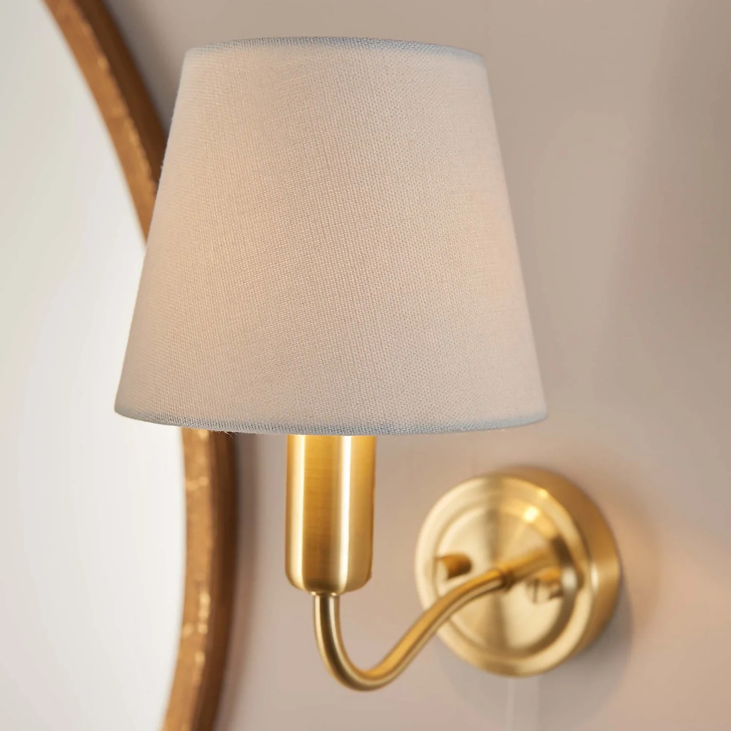 Naim Bathroom Wall Light - Brass Effect 3 Naim Bathroom Wall Light - Brass Effect