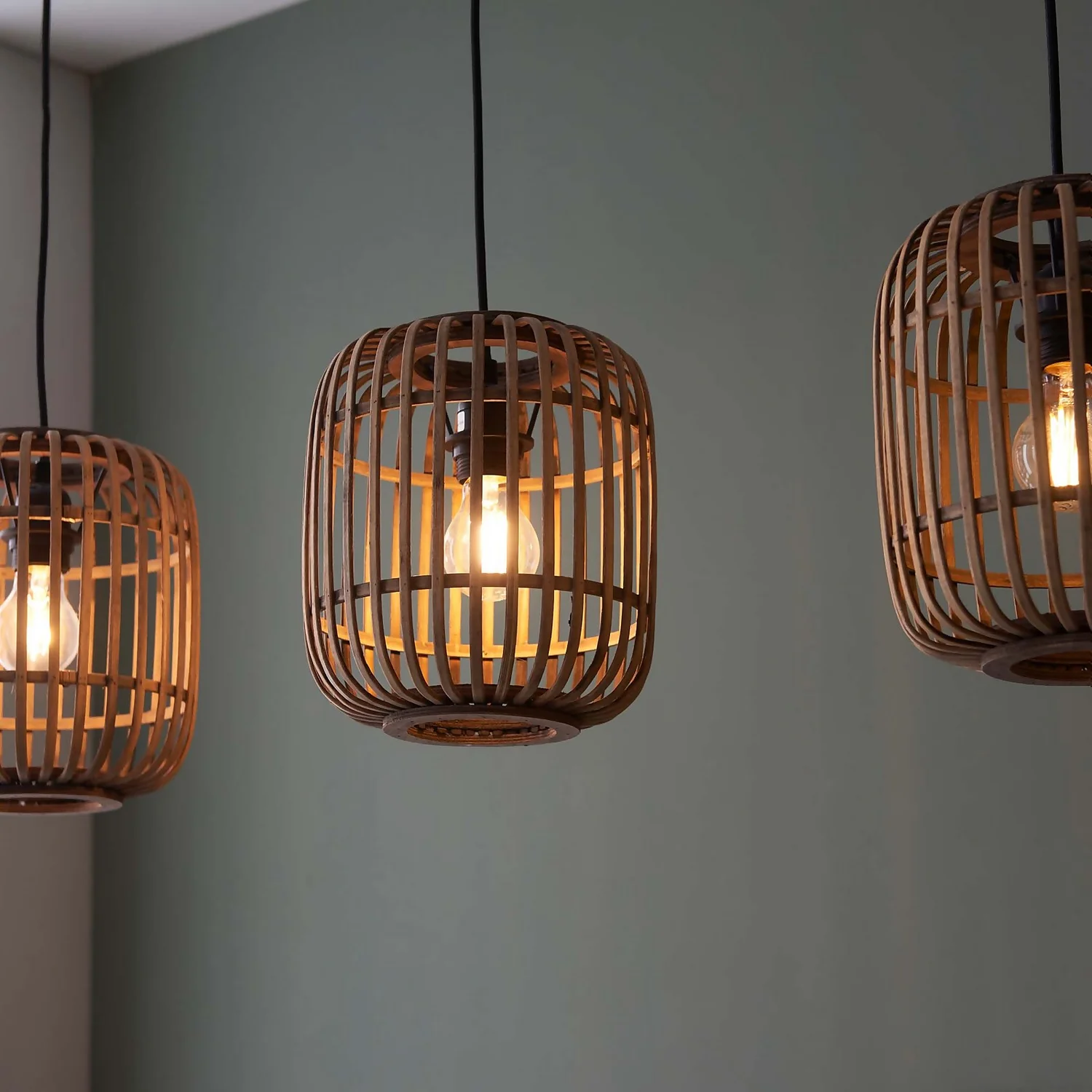 Saval 3 Lamp Pendant Diner Bar Light - Natural Bamboo 8 Saval 3 Lamp Pendant Diner Bar Light - Natural Bamboo - Image 6